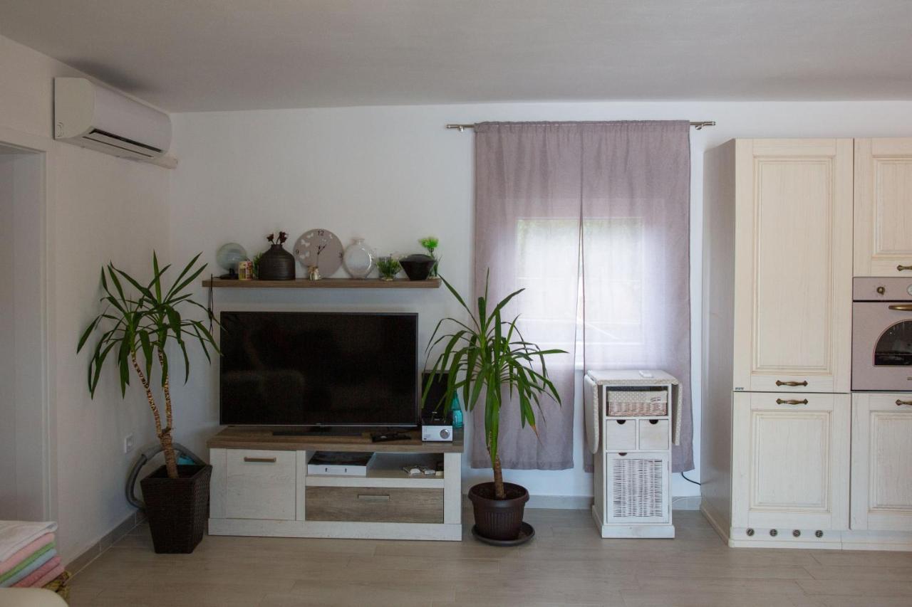 Holiday Home Petrovic Medulin Luaran gambar