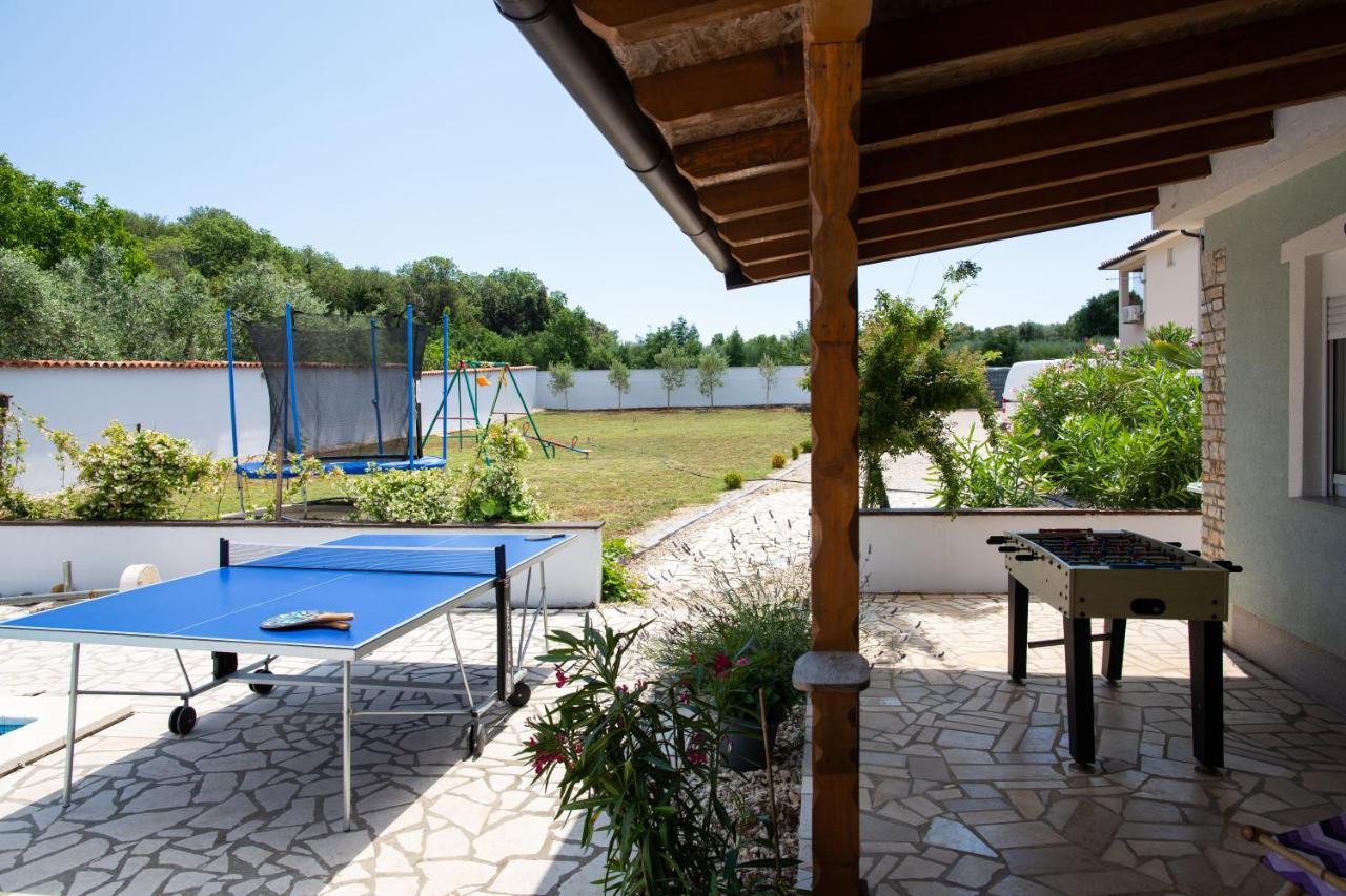 Holiday Home Petrovic Medulin Luaran gambar