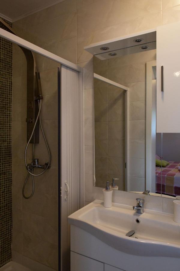Holiday Home Petrovic Medulin Luaran gambar