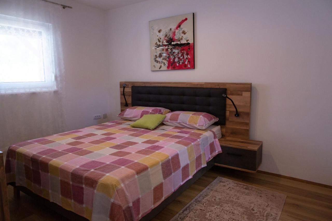 Holiday Home Petrovic Medulin Luaran gambar